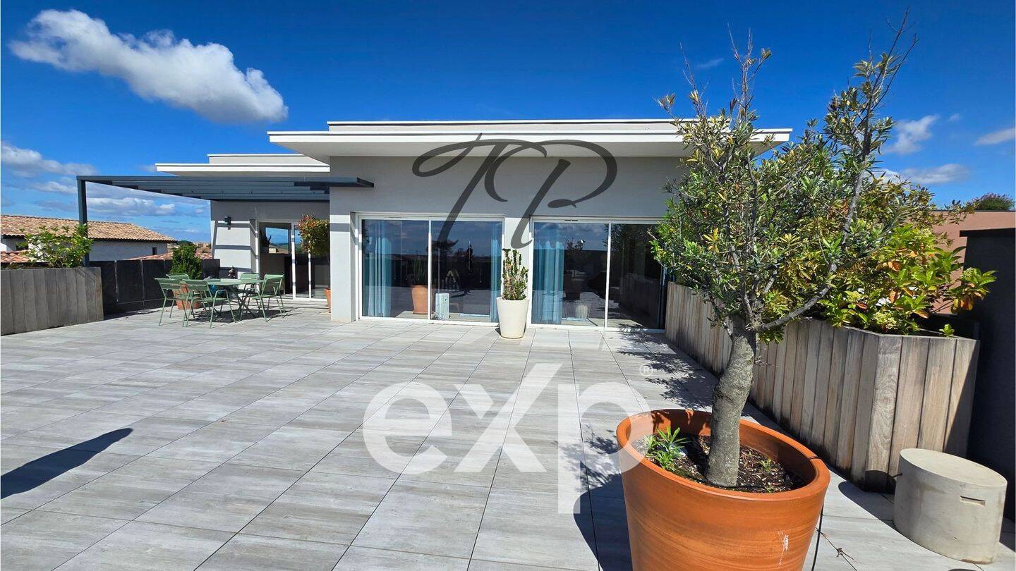 Maison 7 pièces 268 m² · à Bassan · 268 m² · 739 000 €
