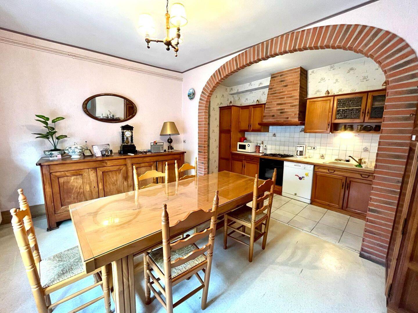 Maison 6 pièces 135 m² · à Villemur-sur-Tarn · 134,8 m² · 150 000 €
