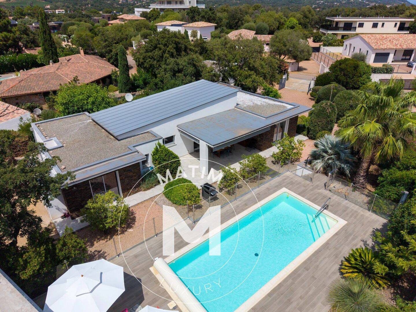 Maison 5 pièces 121 m² · à Zonza · 120,6 m² · 840 000 €