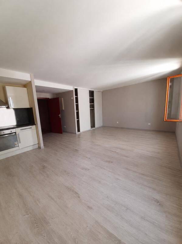 Appartement 1 pièce 42 m² · à Rumilly · 42 m² · 640 €/mois