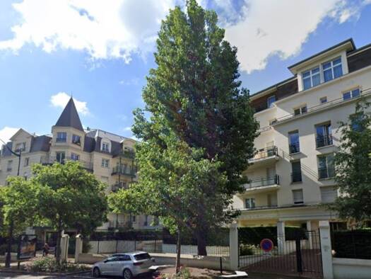 Appartement à vendre 560 000 € 4 pièces 3 chambres 100 m² Étage 1/5 Patrick Le Plessis-Robinson 92350