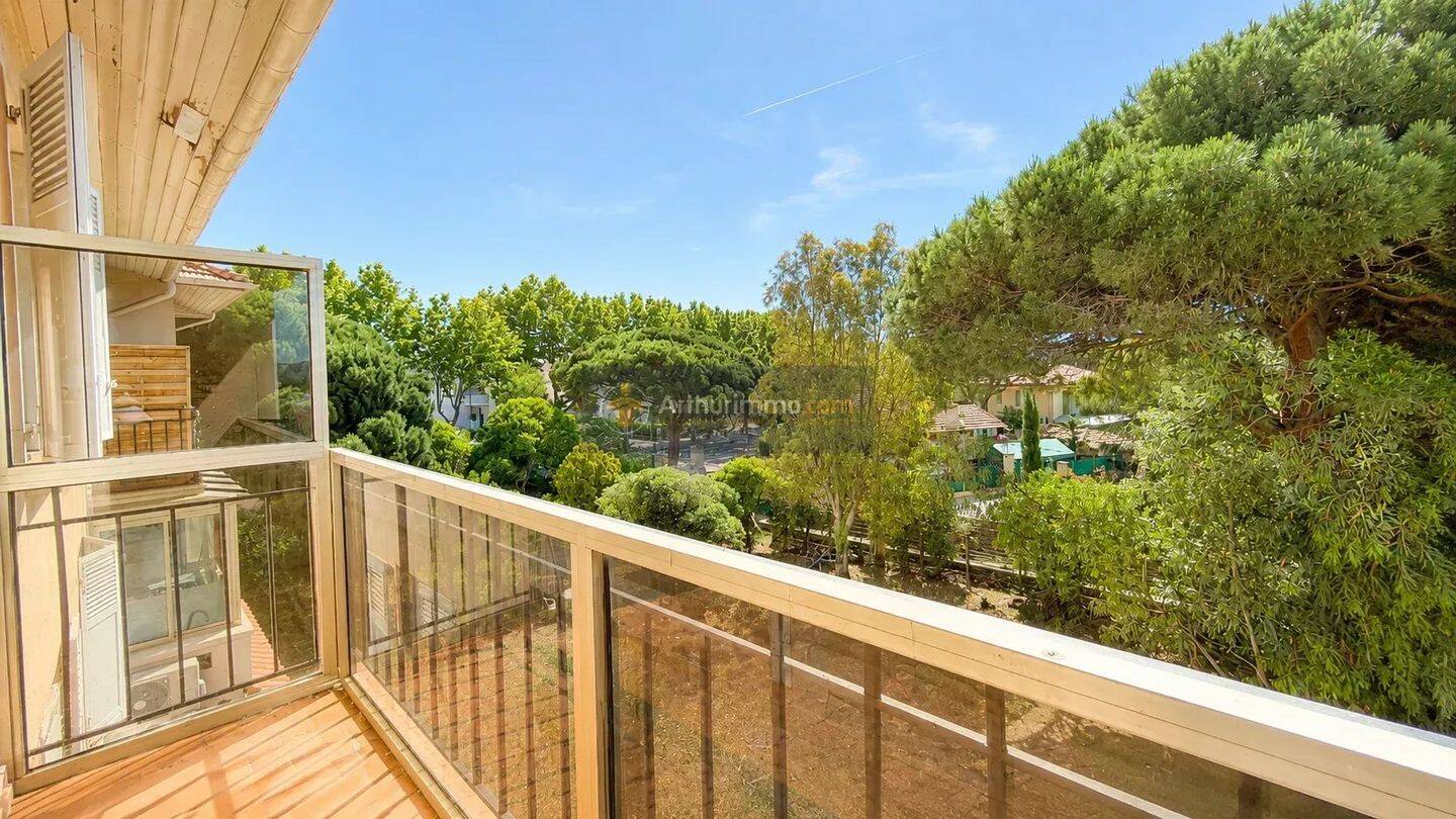 Appartement 3 pièces 81 m² · à Fréjus · 80,6 m² · 320 000 €