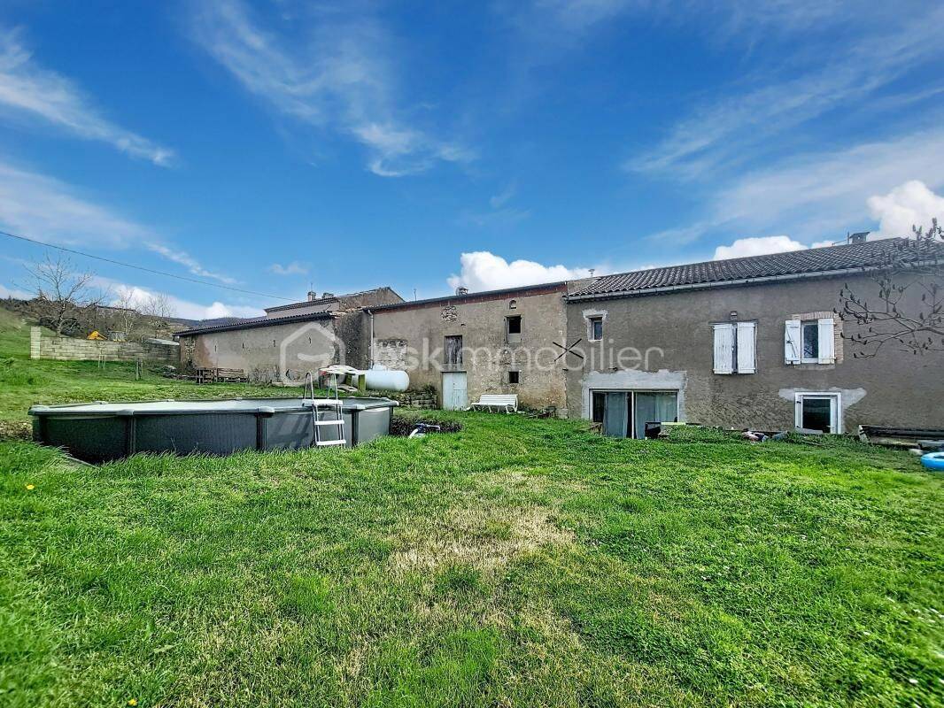 Maison 5 pièces 195 m² · à Escoussens · 195 m² · 159 500 €