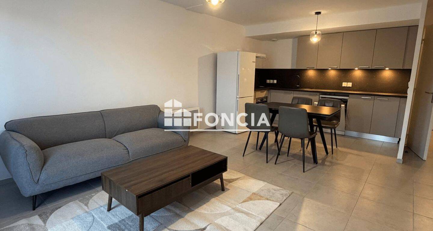 Maison 4 pièces 85 m² · à Rousset · 84,6 m² · 1 501 €/mois