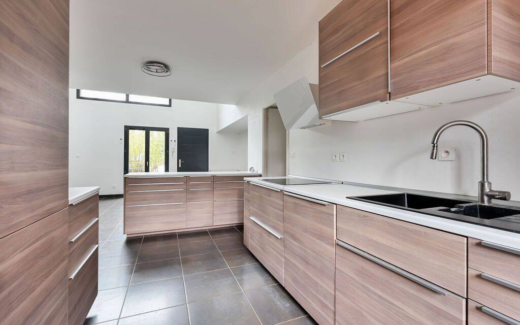 Appartement 4 pièces 97 m² · à Charbonnières-les-Bains · 97 m² · 400 000 €