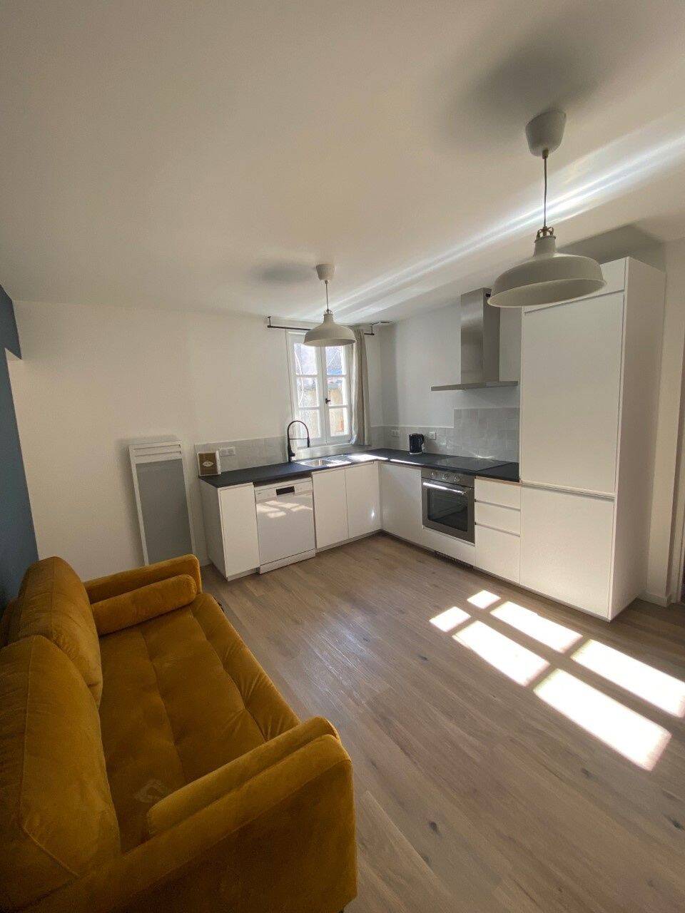 Appartement 2 pièces 33 m² · à Aix-en-Provence · 33 m² · 910 €/mois