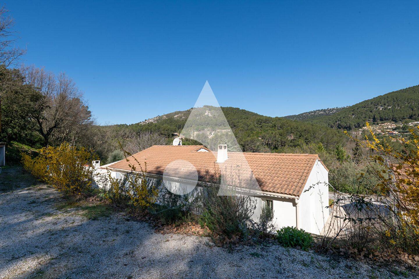 Maison 5 pièces 114 m² · à Auriol · 114 m² · 449 000 €