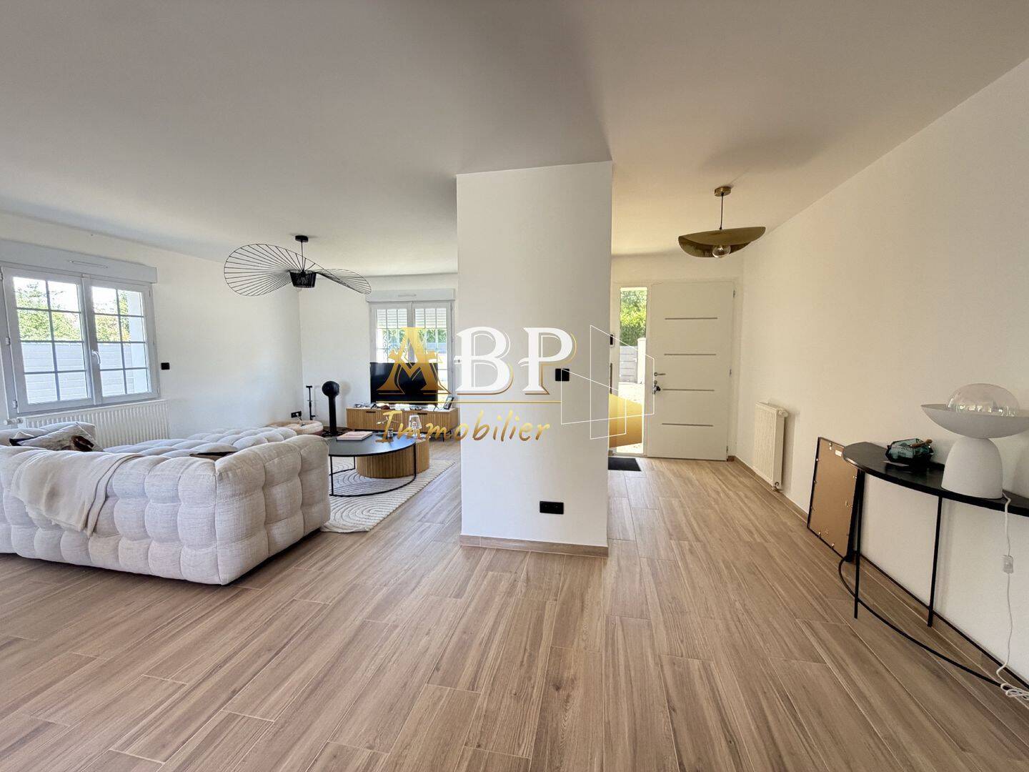 Maison 4 pièces 113 m² · à Saint-Denis-Lanneray · 112,8 m² · 313 950 €