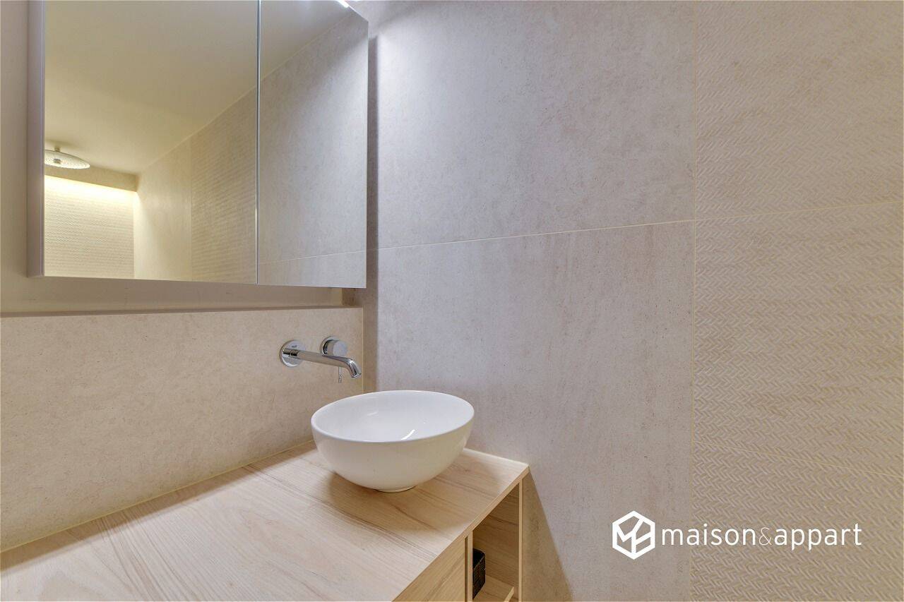 Appartement 2 pièces 23 m² · à Paris 1er Arrondissement · 23,2 m² · 1 100 €