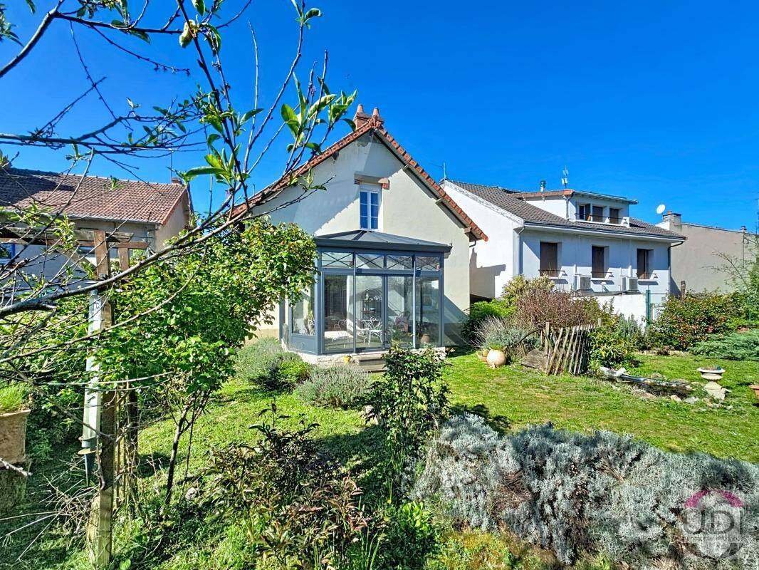 Maison 4 pièces 174 m² · à Montluçon · 174 m² · 171 200 €