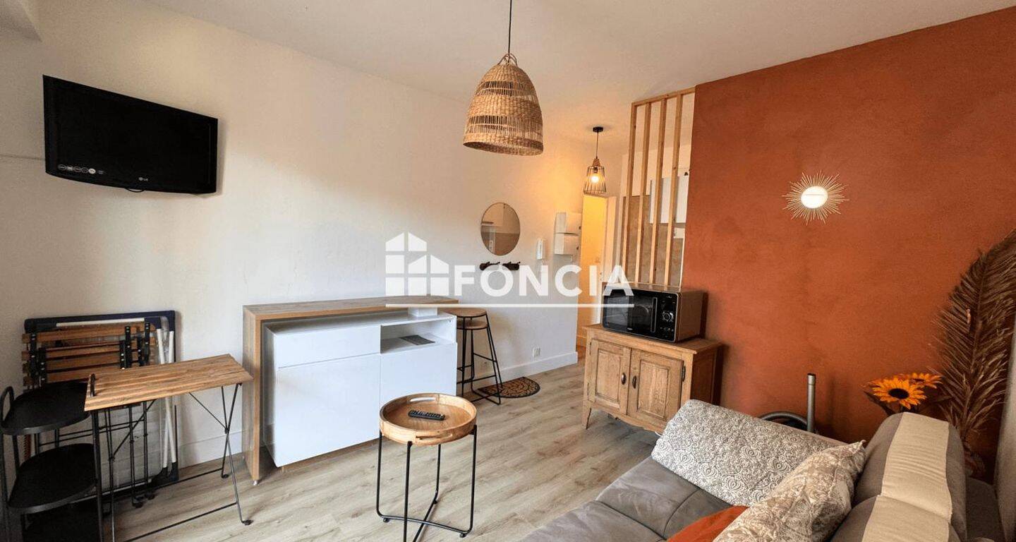 Appartement 1 pièce 17 m² · à Hyères · 16,6 m² · 480 €/mois