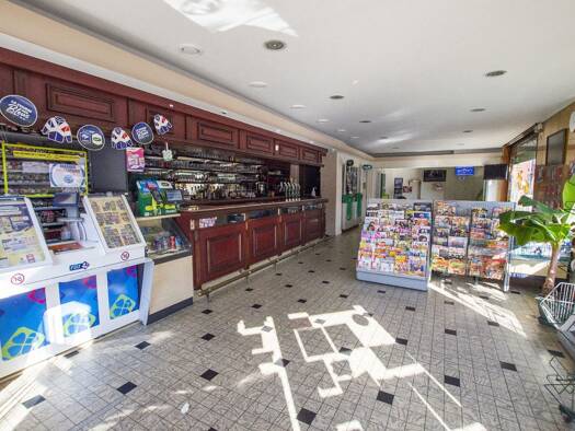 Bar / Café à vendre Fonds de commerce 150 000 € 100 m² d'espace de restauration Centre Ville Sud Denain 59220