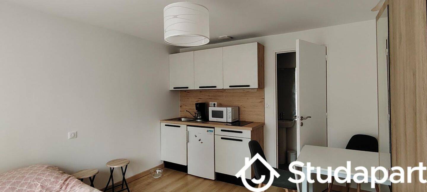 Appartement 1 pièce 20 m² · à La Roche-sur-Yon · 20 m² · 450 €/mois