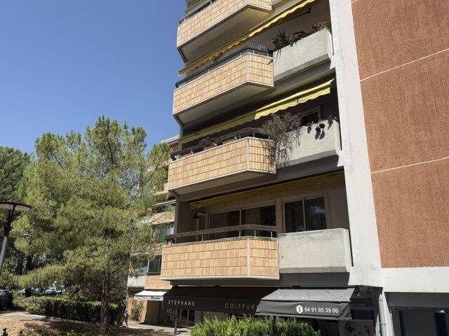 Appartement 4 pièces 98 m² · à Plan-de-Cuques · 98 m² · 1 390 €