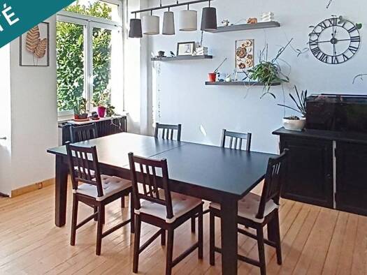 Maison à vendre 239 000 € 8 pièces 6 chambres 208 m² 1 671 m² de terrain Nord Freyming-Merlebach 57800