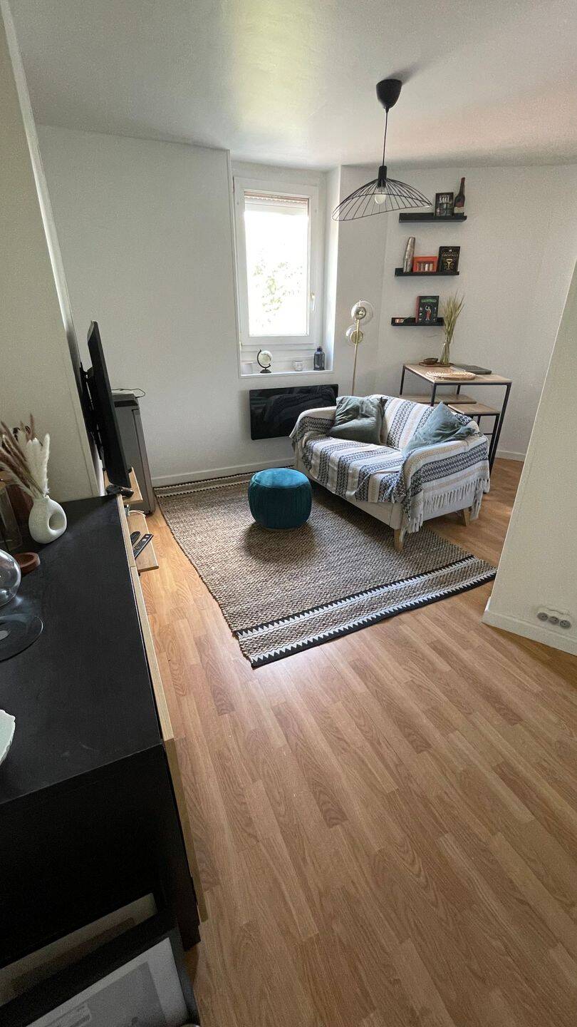 Appartement 2 pièces 27 m² · à La Madeleine · 27 m² · 710 €