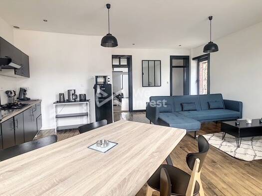 Maison à vendre 271 440 € 7 pièces 1 chambre 192 m² 200 m² de terrain Plerguer 35540