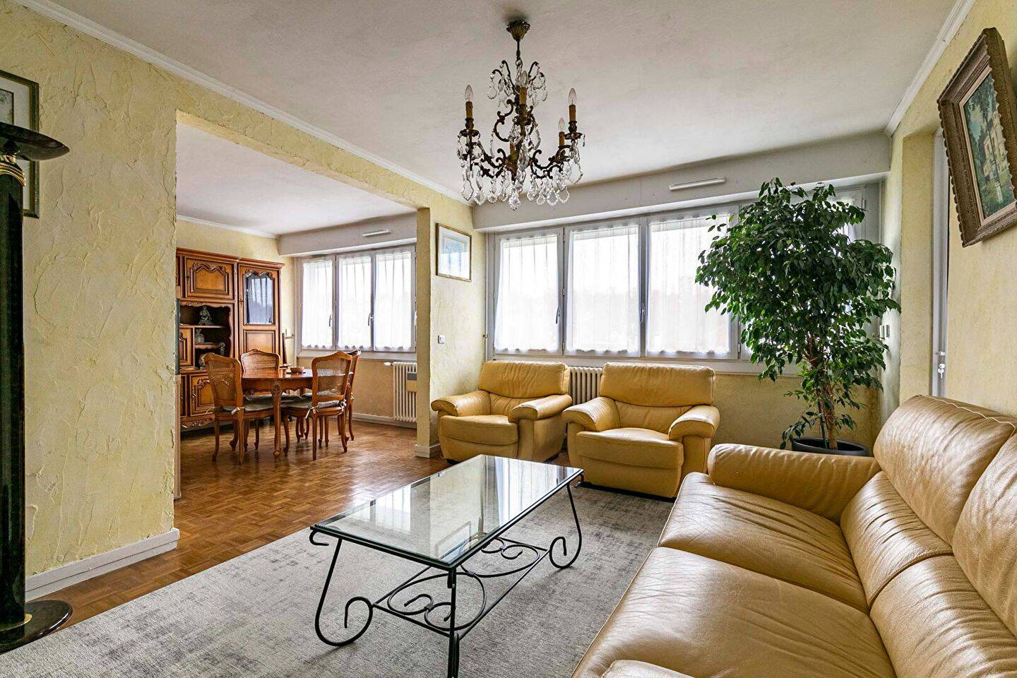 Appartement 5 pièces 80 m² · à Saint-Germain-en-Laye · 80 m² · 319 000 €