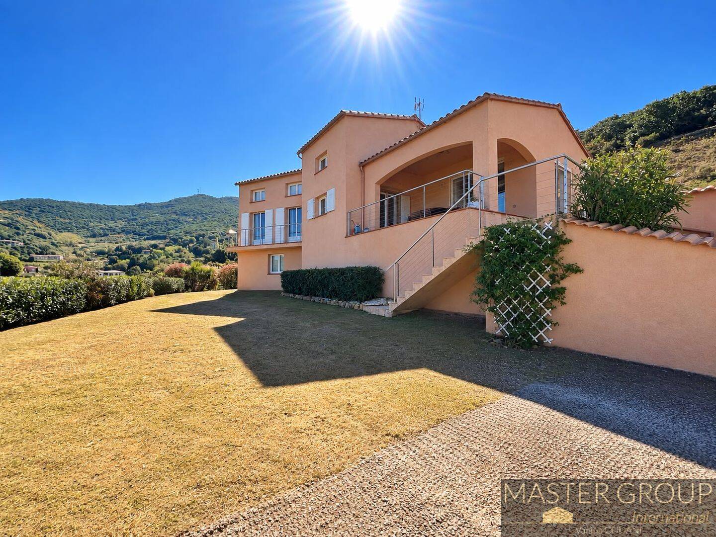 Maison 6 pièces 266 m² · à Villanova · 266 m² · 1 460 000 €