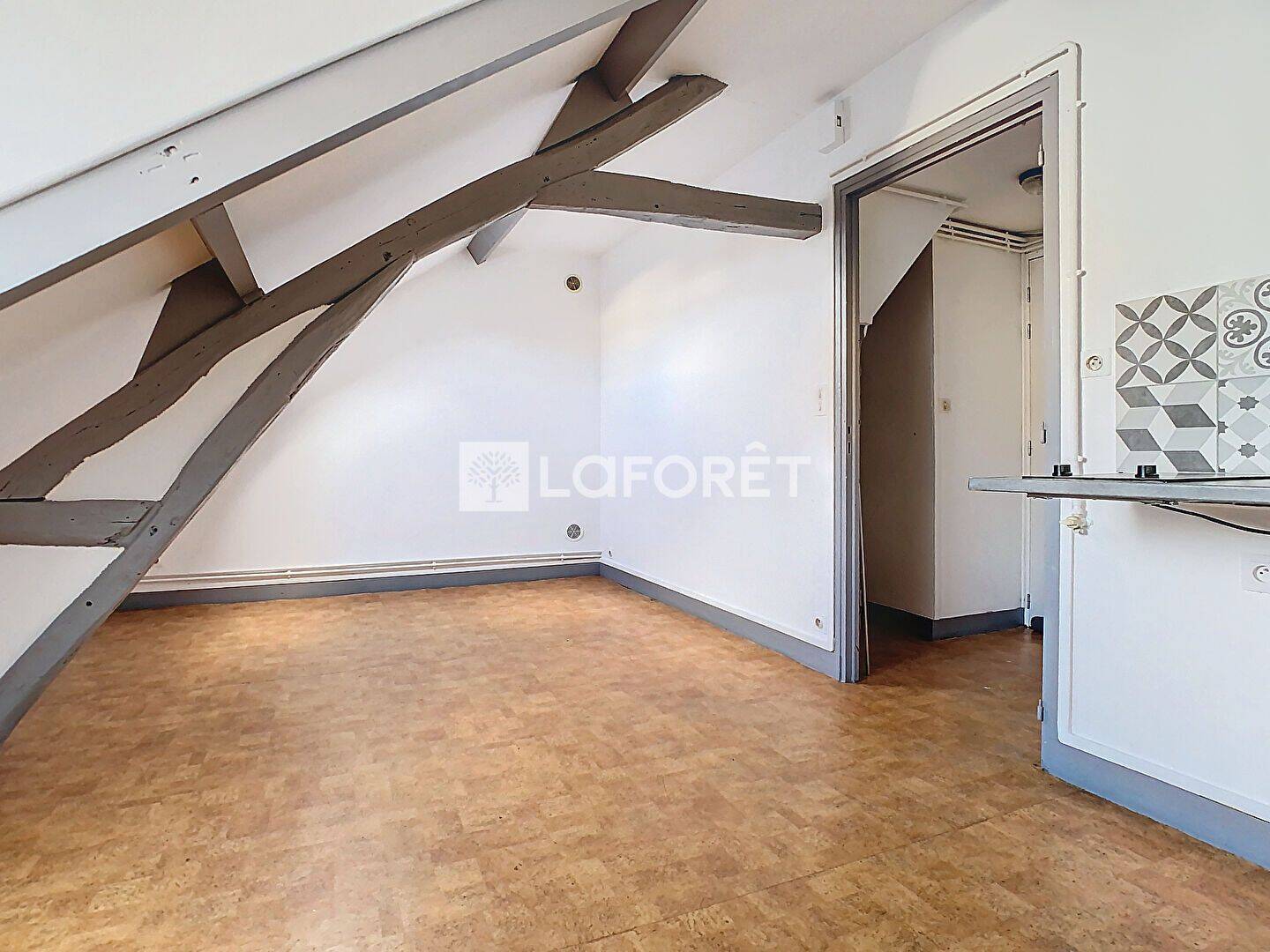 Appartement 2 pièces 30 m² · à Elbeuf · 30 m² · 380 €/mois