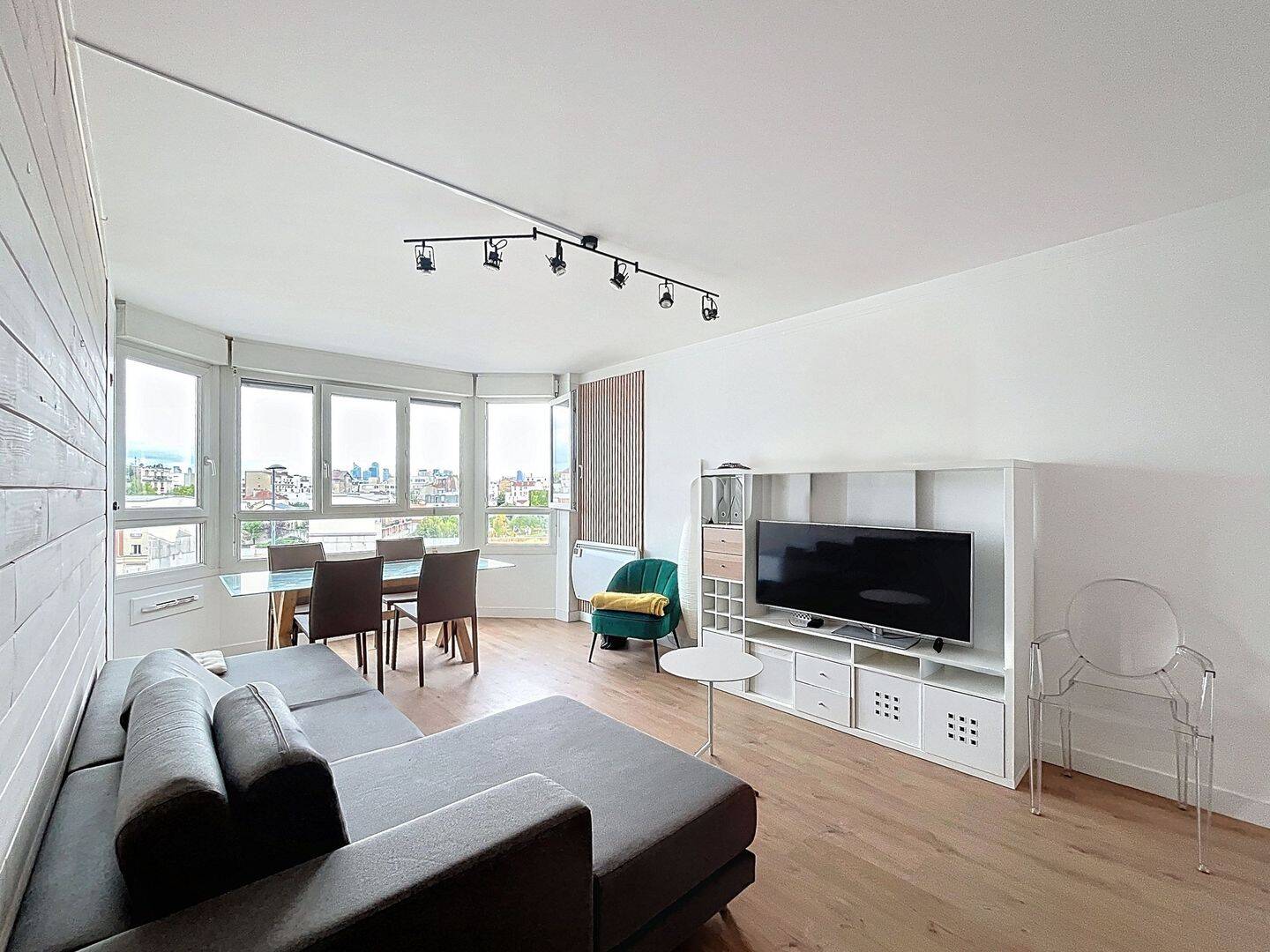 Appartement 4 pièces 89 m² · à Asnières-sur-Seine · 89 m² · 2 000 €/mois