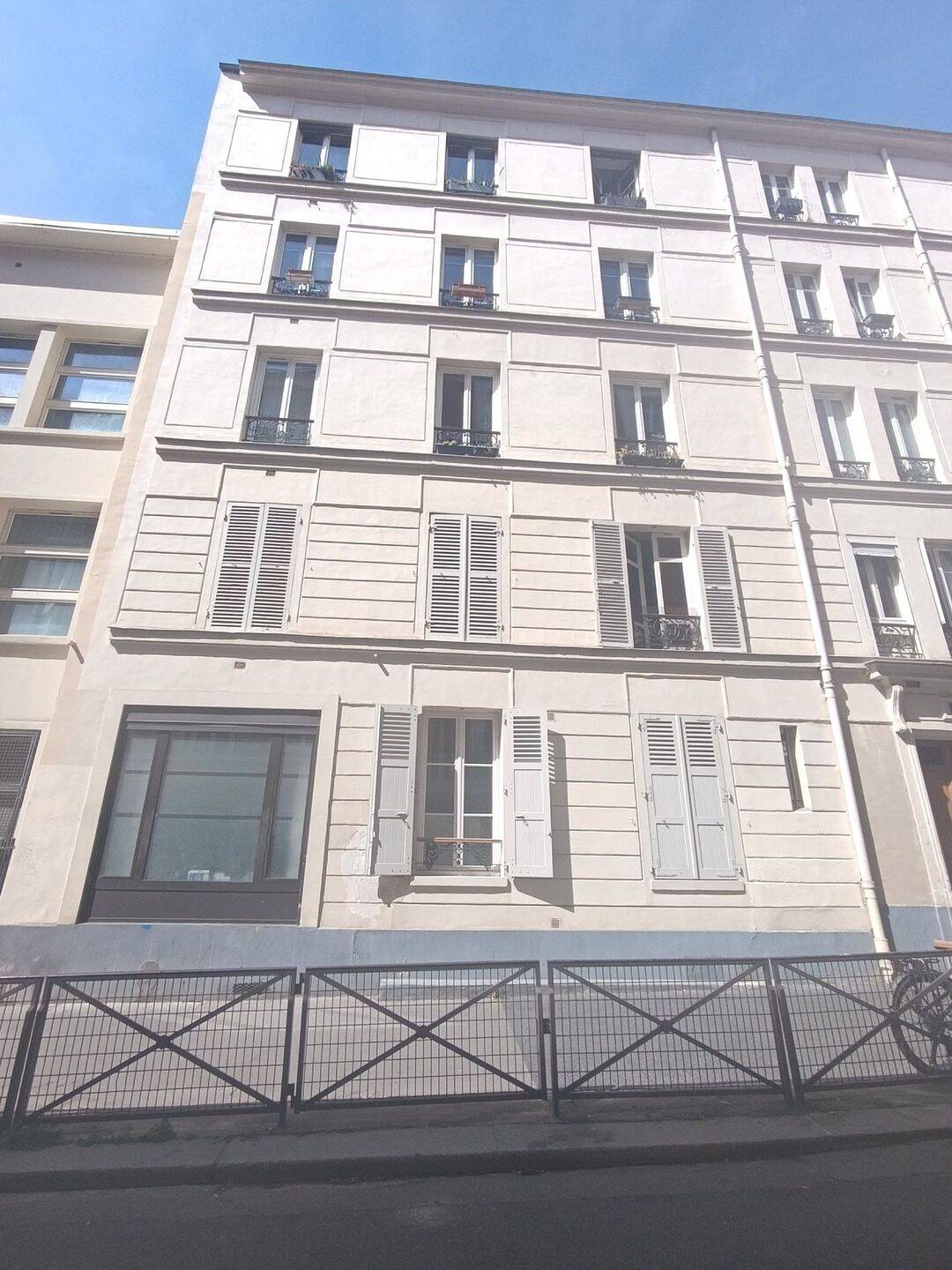 Appartement 1 pièce 28 m² · à Paris 19ème Arrondissement · 28 m² · 297 000 €