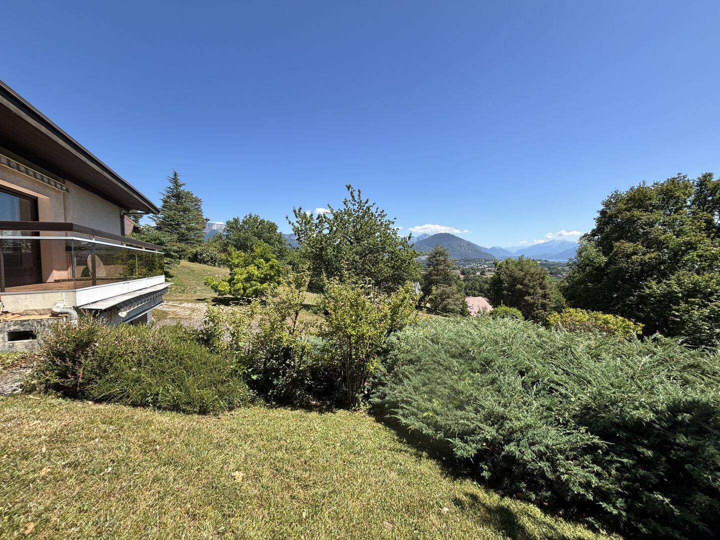 Maison 7 pièces 257 m² · à Annecy · 257 m² · 1 100 000 €