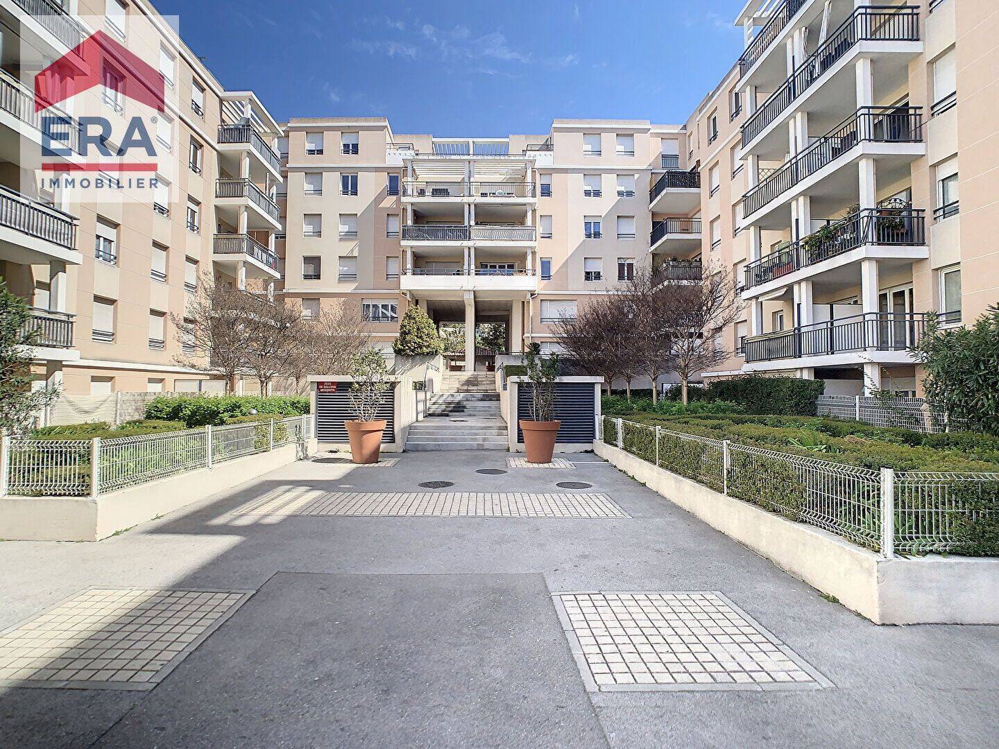 Appartement 3 pièces 67 m² · à Marseille 14ème Arrondissement · 66,7 m² · 158 000 €