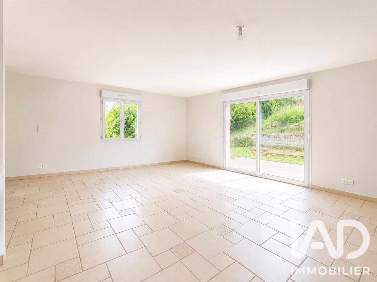 Maison 6 pièces 143 m² · à Neuves-Maisons · 143 m² · 235 000 €