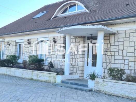 Maison à vendre 480 000 € 7 pièces 5 chambres 220 m² 3 822 m² de terrain Ivry-la-Bataille 27540