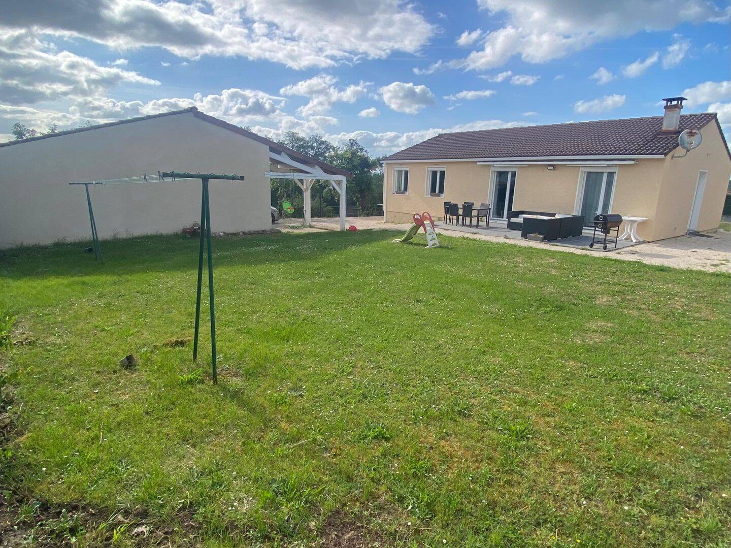 Maison 4 pièces 96 m² · à Lachapelle-Auzac · 96 m² · 237 000 €