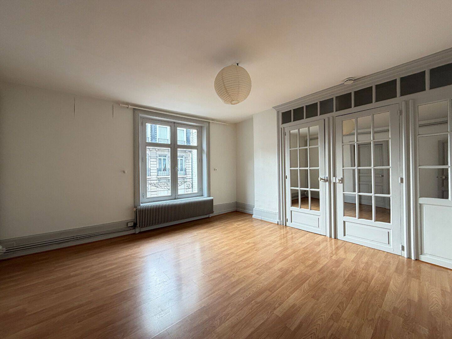 Appartement 4 pièces 118 m² · à Limoges · 118 m² · 795 €