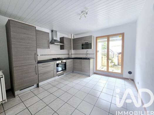 Maison à vendre 69 900 € 3 pièces 2 chambres 58 m² Fleigneux 08200