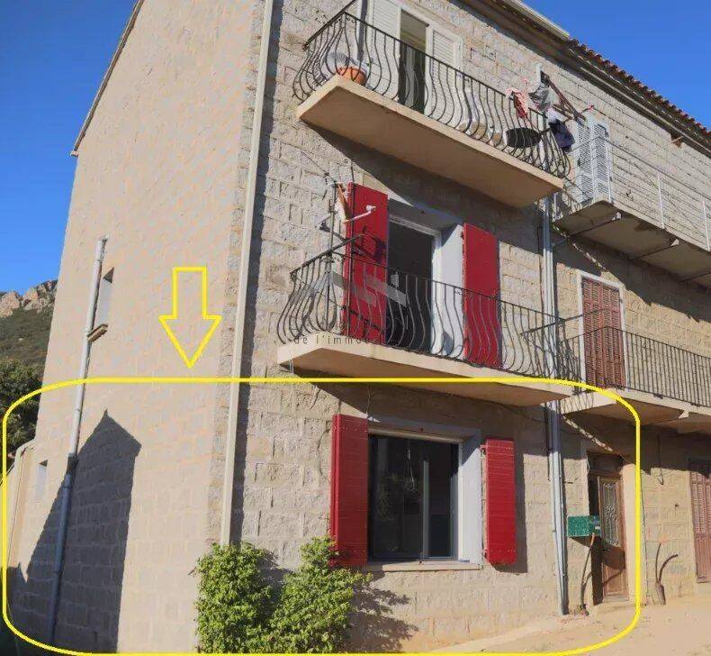 Appartement 1 pièce 42 m² · à Monacia-d'Aullène · 42,2 m² · 107 000 €