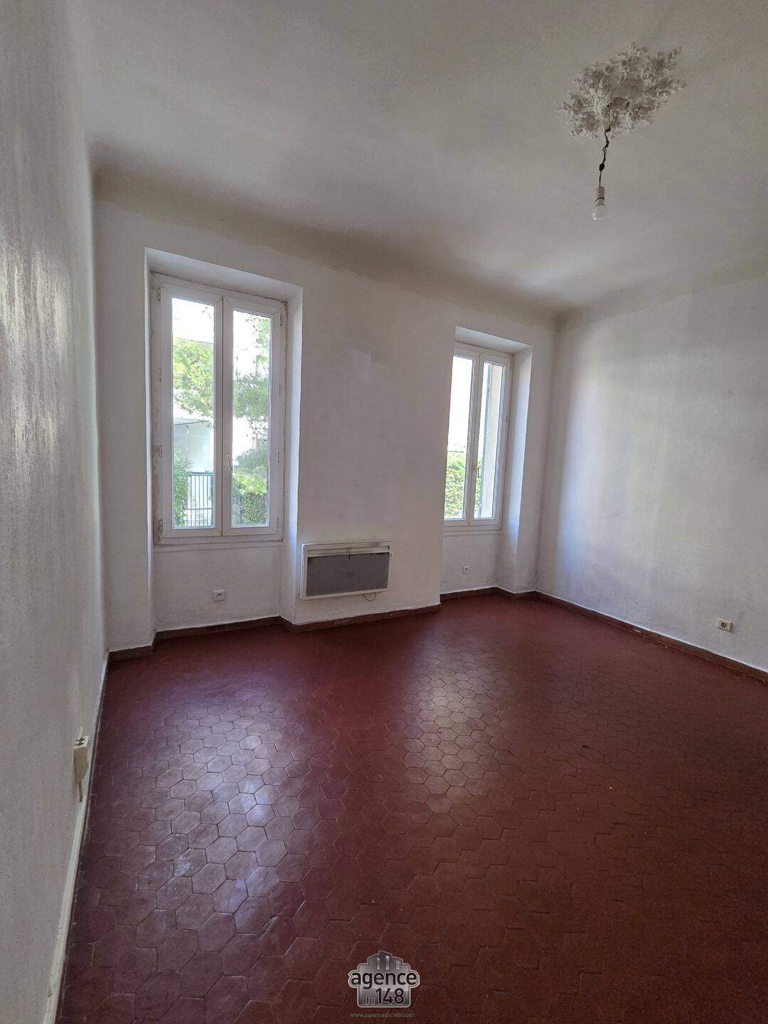 Appartement 1 pièce 35 m² · à Marseille 3ème Arrondissement · 34,7 m² · 65 000 €