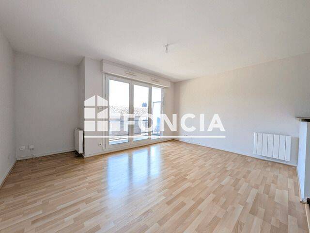 Appartement 3 pièces 56 m² · à Déville-lès-Rouen · 56,2 m² · 750 €