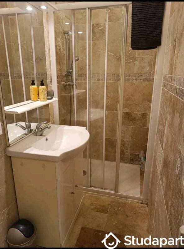 Chambre dans une colocation de 12m2 — 3