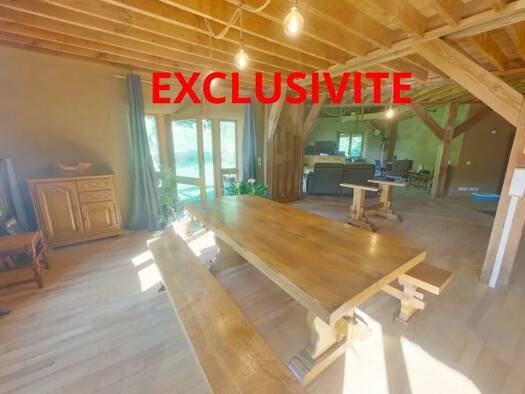 Maison à vendre 180 000 € 5 pièces 3 chambres 185 m² 2 447 m² de terrain Montrond 39300
