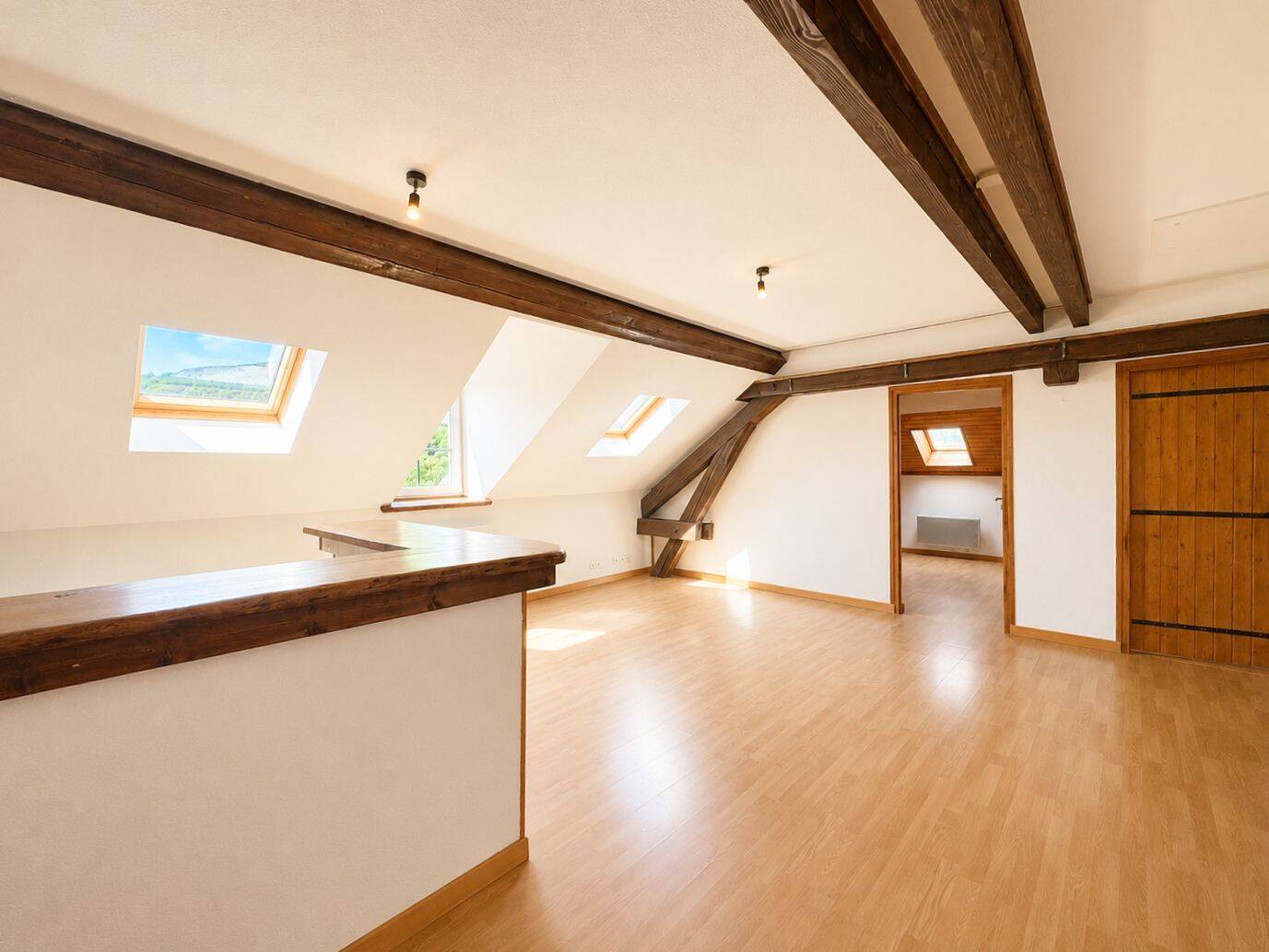 Appartement 4 pièces 63 m² · à Vaufrey · 63,4 m² · 60 000 €