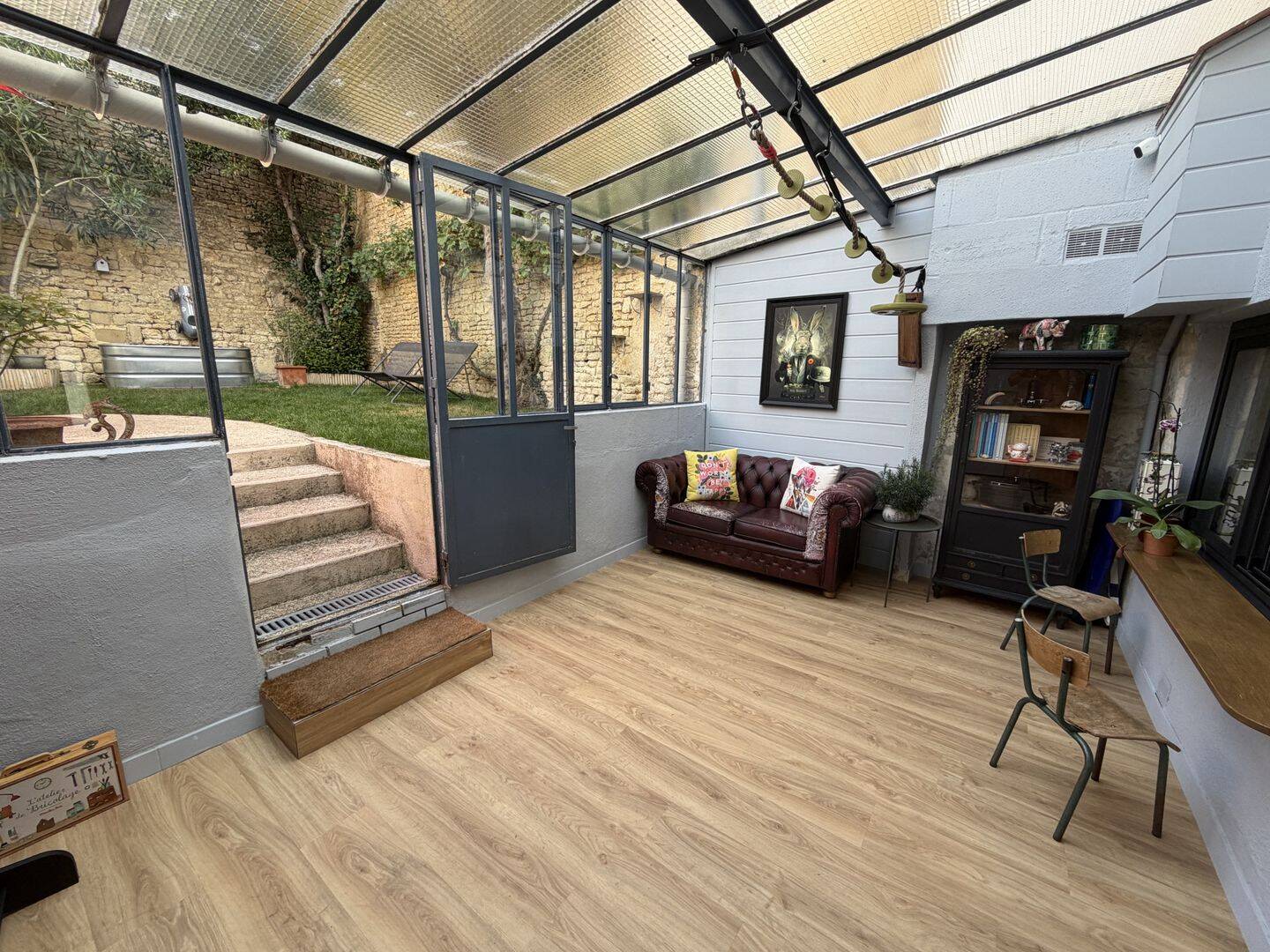 Maison 7 pièces 135 m² · à Niort · 135 m² · 287 000 €