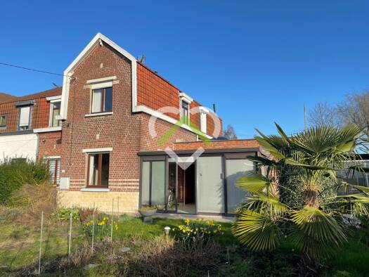 Maison à vendre 249 000 € 4 pièces 3 chambres 100 m² 345 m² de terrain Baisieux 59780