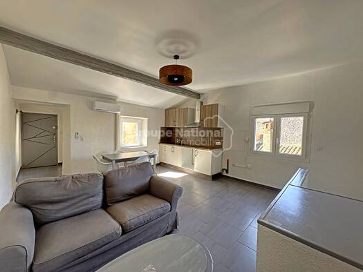 Appartement à vendre 106 000 € 2 pièces 1 chambre 46 m² Étage 2/2 Aramon 30390