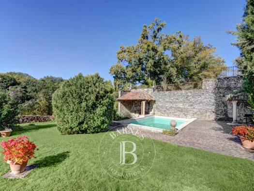 Château à vendre 4 300 000 € 15 pièces 5 chambres 685 m² Éloise 01200