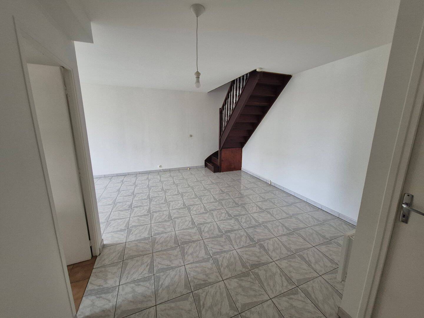 Appartement 3 pièces 79 m² · à Pontault-Combault · 79,3 m² · 1 078 €