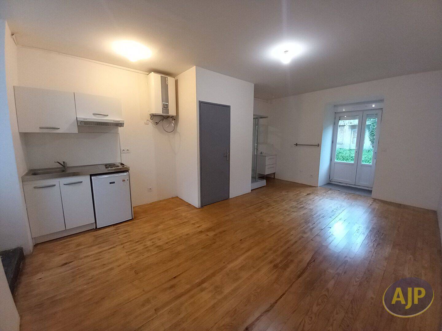 Appartement 1 pièce 23 m² · à Lesparre-Médoc · 23 m² · 465 €