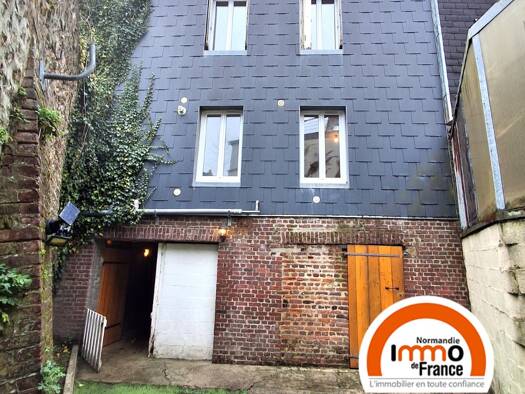 Maison à vendre 104 000 € 3 pièces 2 chambres 75 m² 83 m² de terrain Centre Bolbec 76210