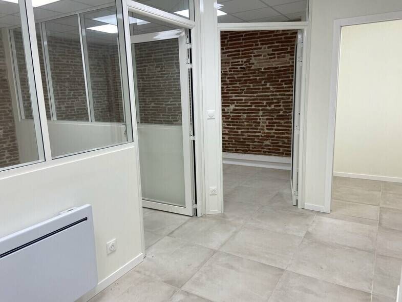 Espace bureau à louer 947 € 36 m² de bureaux Capitole Toulouse 31000
