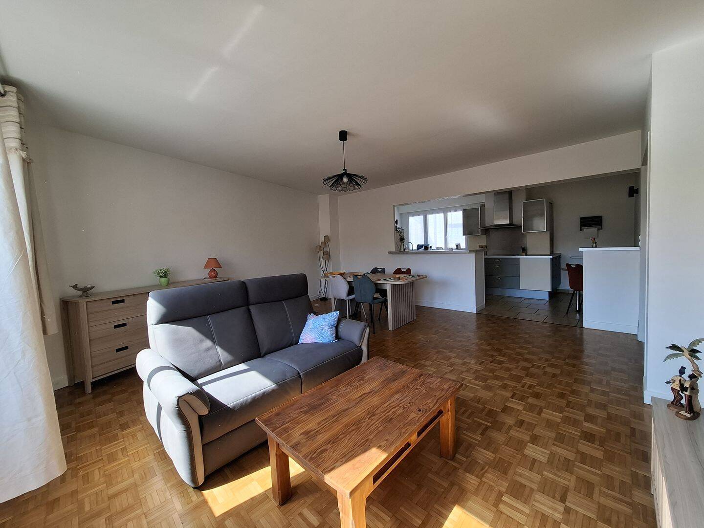 Appartement 4 pièces 110 m² · à Vichy · 110,3 m² · 1 250 €/mois