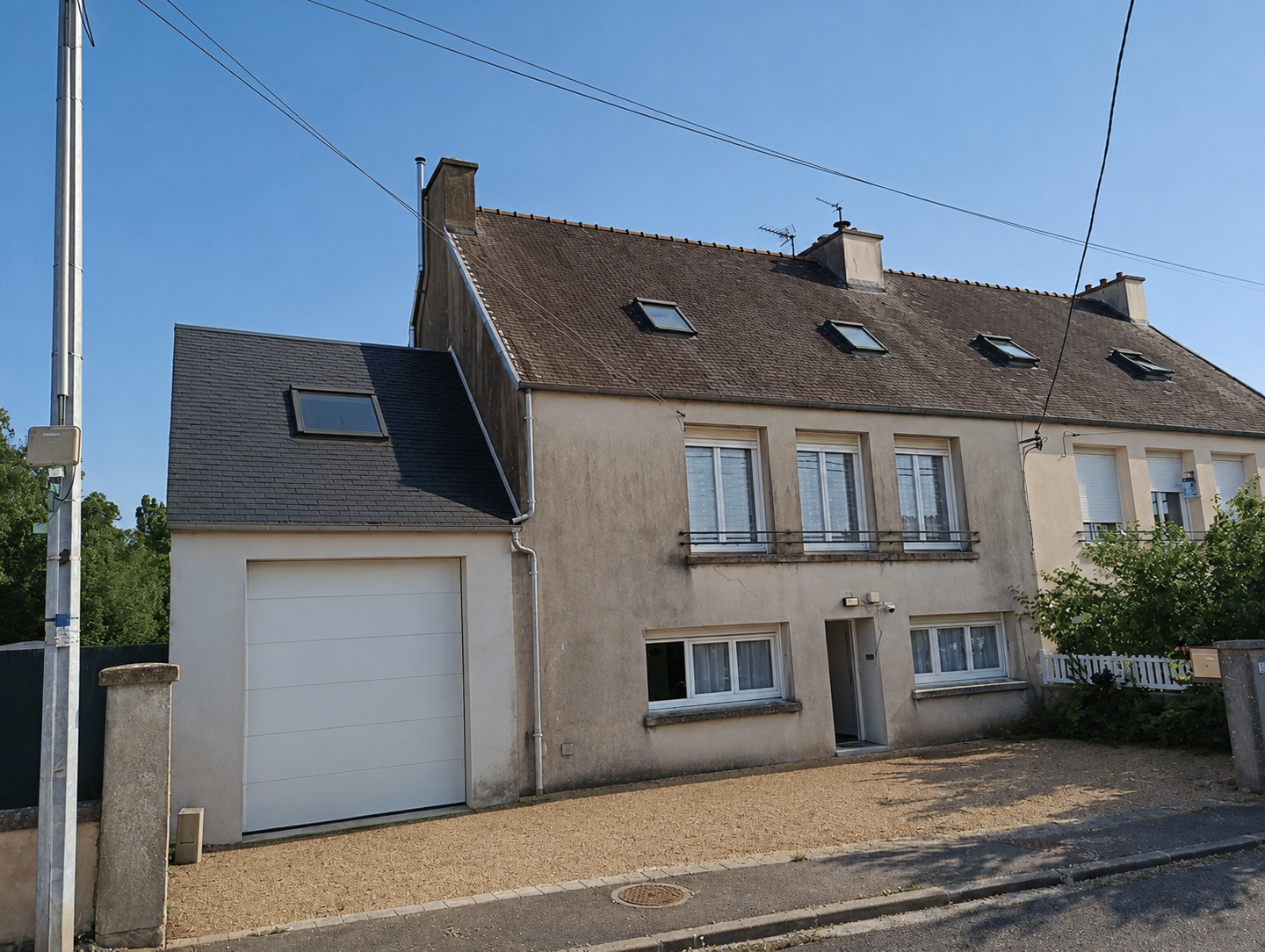 Maison 6 pièces 140 m² · à Landerneau · 140 m² · 990 €/mois