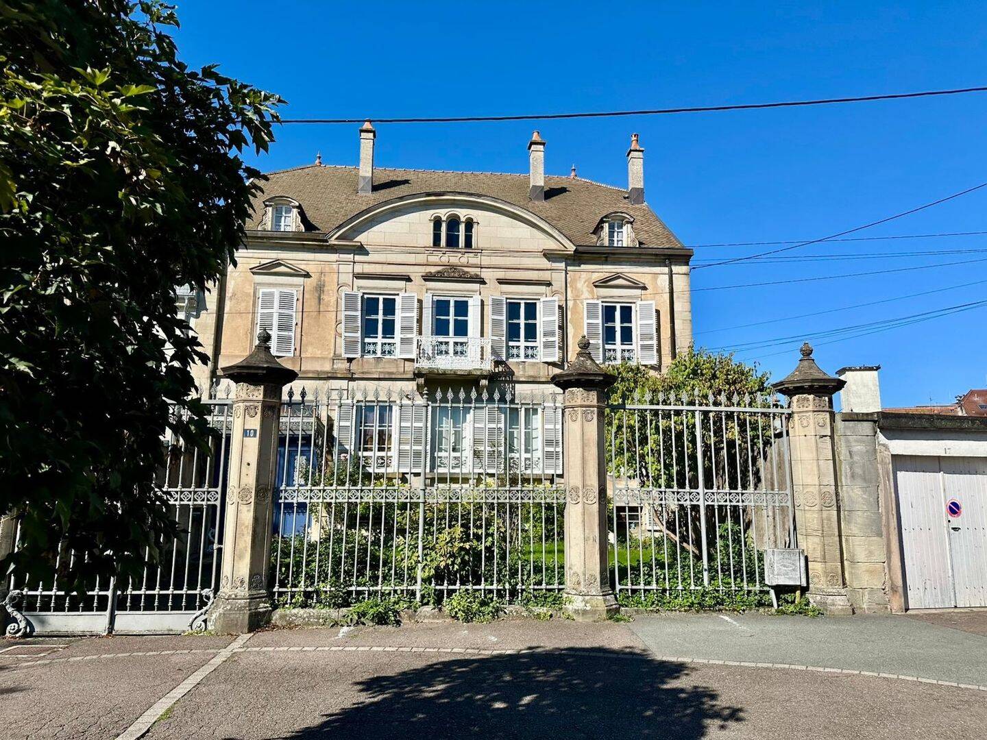 Maison 11 pièces 316 m² · à Lure · 316 m² · 270 000 €